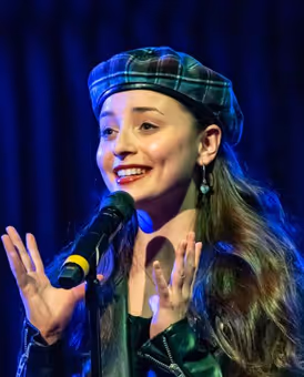 Olivia Dei Cicchi Headshot