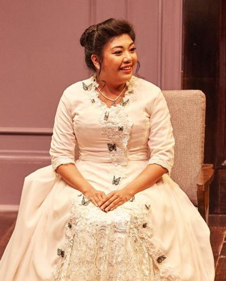 Shelli Delgado Headshot