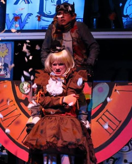 Emily Vilasineekul Headshot