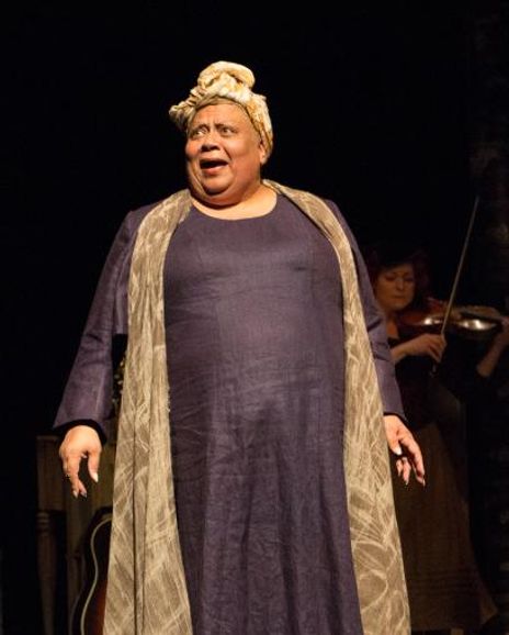 Jackie Richard Headshot