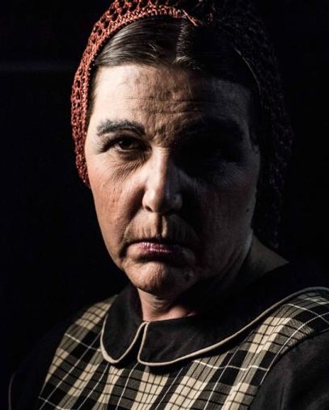 Ellen Pavloff Headshot