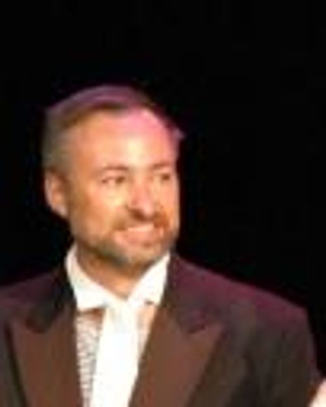 Basil Hogios Headshot