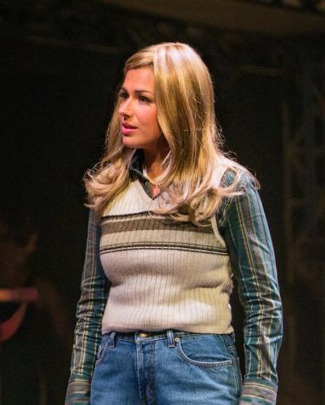 Katie Sweeney Headshot