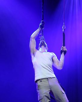 Jonathan Goodwin Headshot