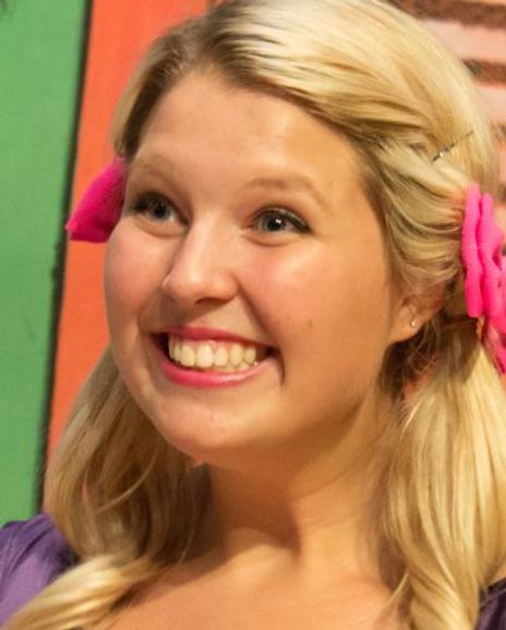 Natalee Swallows Headshot