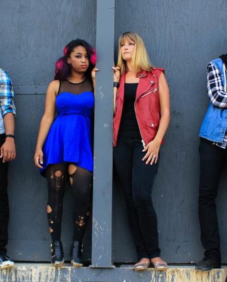 Carrie Estes Headshot