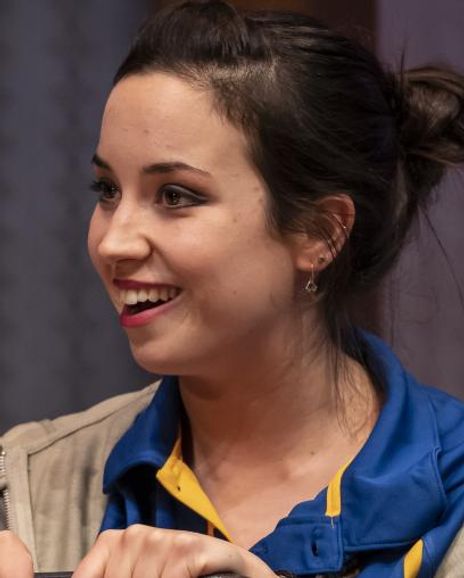 Hayley Burgess Headshot