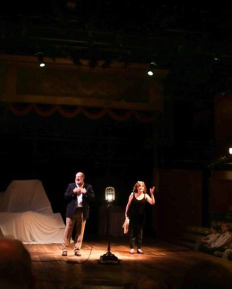 Johathan Croy Headshot