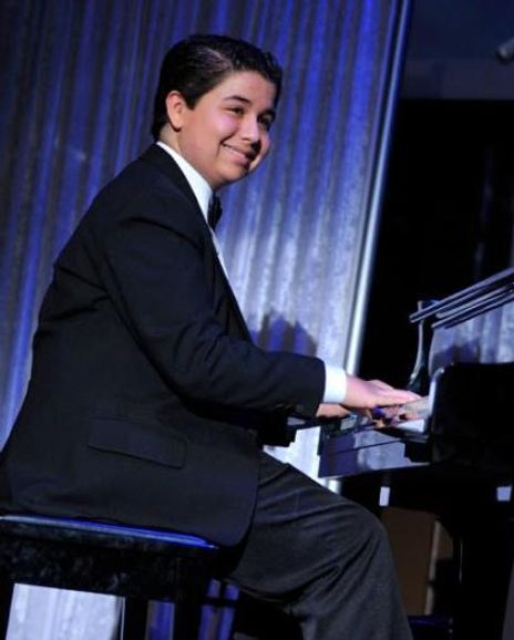 Zachary Williams Headshot