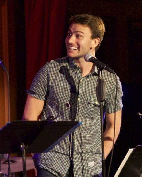 Peyton Thomas Headshot