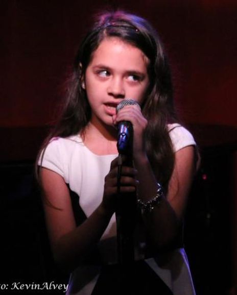 Fabia Guirre Headshot