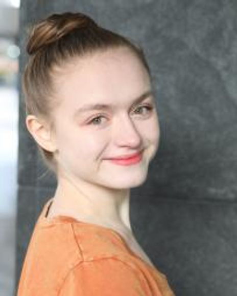 Liza Retter Headshot