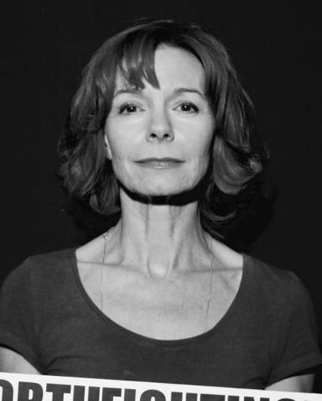 Holly Hawkins Headshot