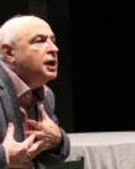 Mikhail Reznikovich Headshot