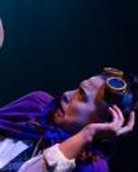 Rachel Singer Headshot