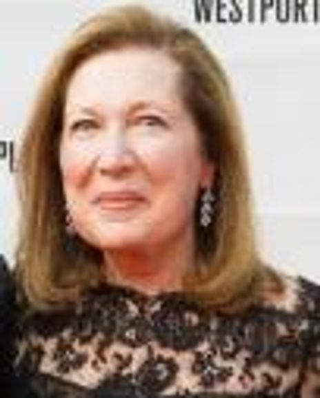 Barbara Samuelson Headshot