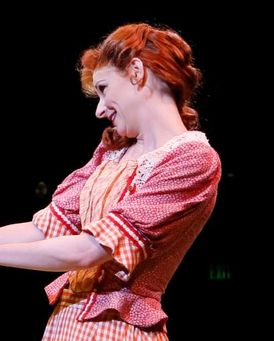 Melissa Carlile-Price Headshot