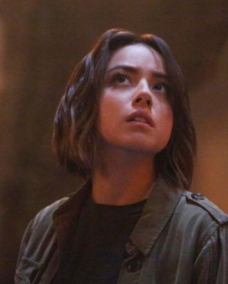 Chloe Bennett Headshot