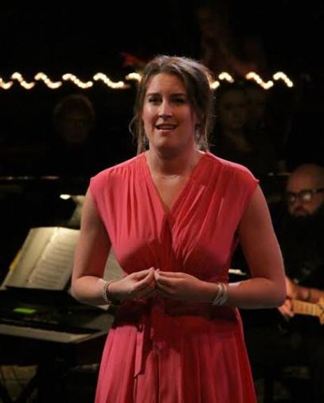 Anna Flautt Headshot