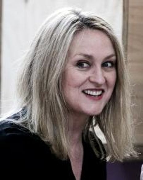 Helen Thompson Headshot