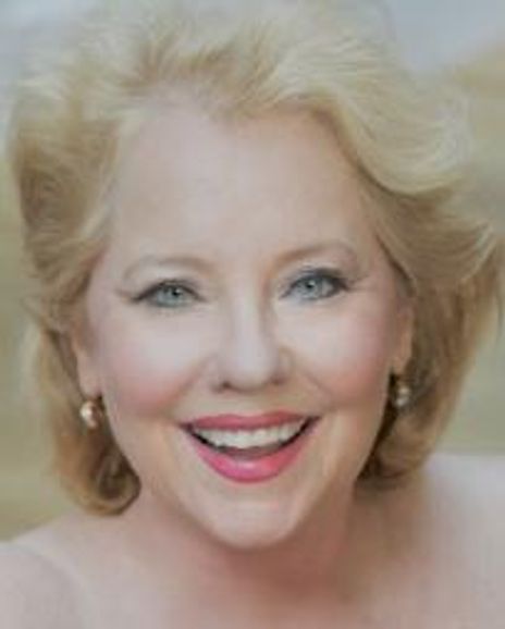 Jo Brisbane Headshot