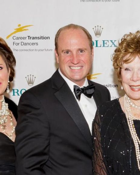 Gilbert Holmes Headshot