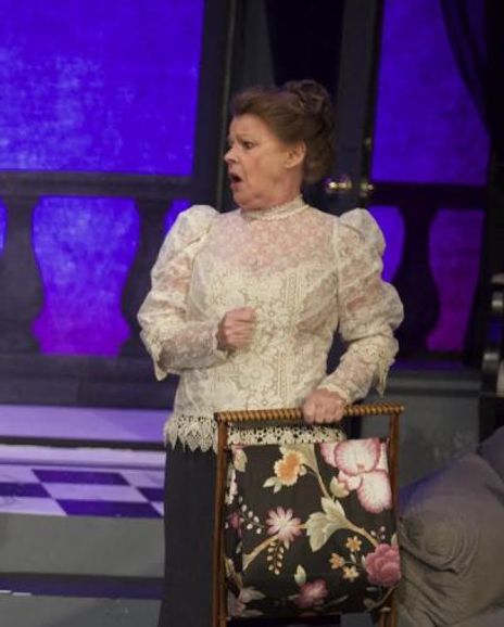 Sheila Lucas Headshot