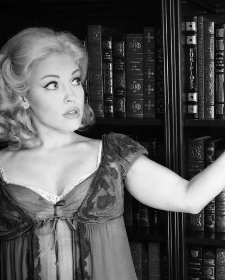 Alison Wilhoit Headshot