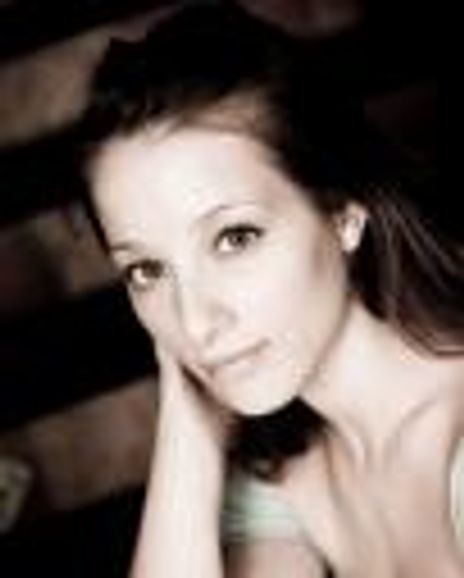 Geena M Ravella Headshot