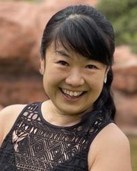 Noriko Sunamoto Headshot