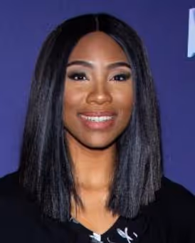 Adrianna Hicks Headshot