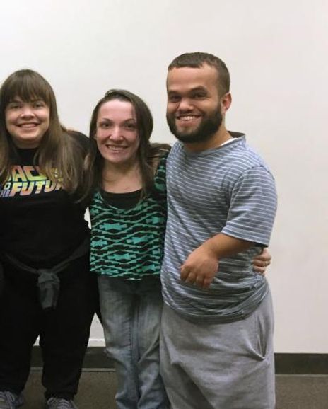 Sarah Folkins Headshot