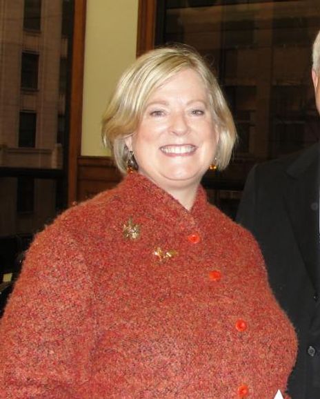 Leigh Pierson Conant Headshot