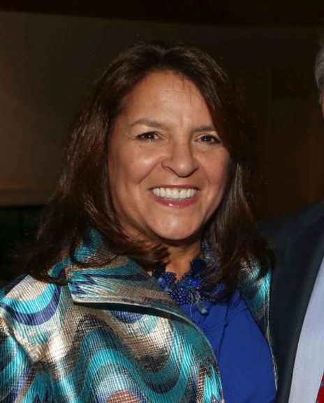 Linda Hansen Headshot