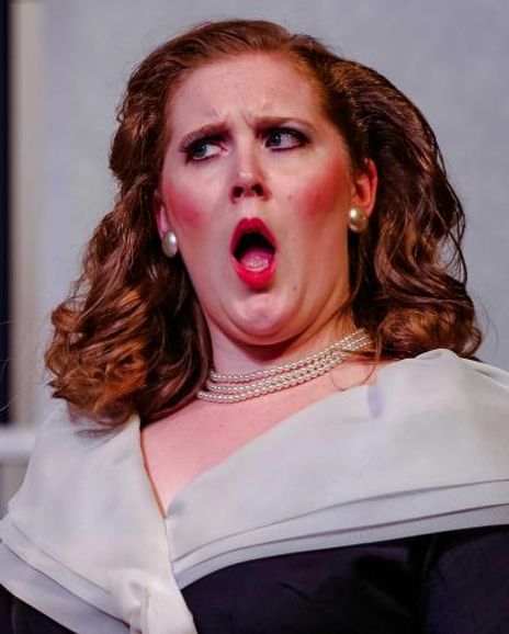 JILL HEINECKE Headshot