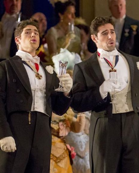 Paulla Rosa Headshot