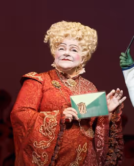 Wendy Worthington Headshot