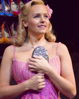 Helen Woolf Headshot