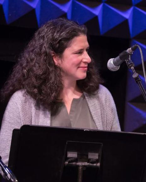 Rebecca Traister Headshot