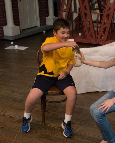 Seth Winnick Headshot