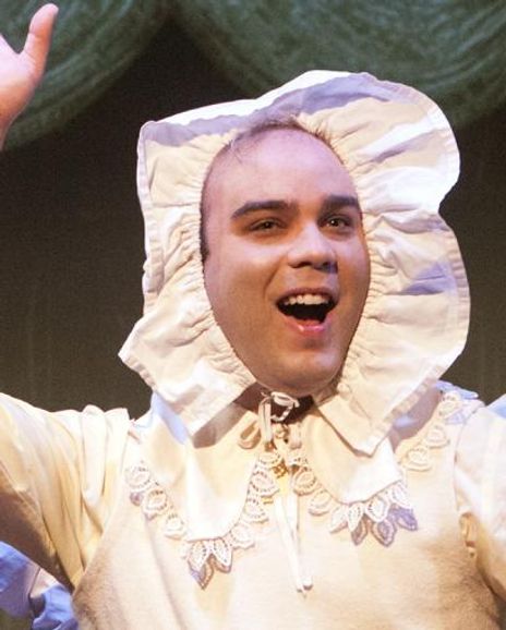 Connor Mickiewicz Headshot