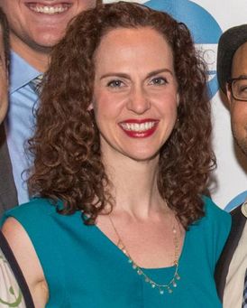 Katie Hartke Headshot