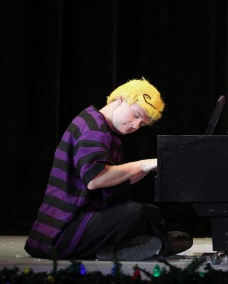 Caleb Farley Headshot