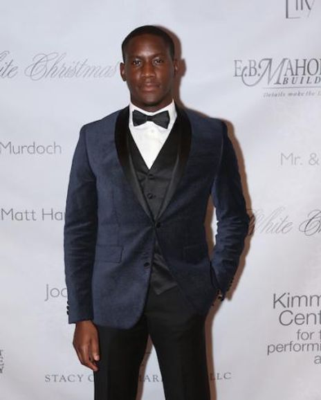 Sydney DuPont Headshot