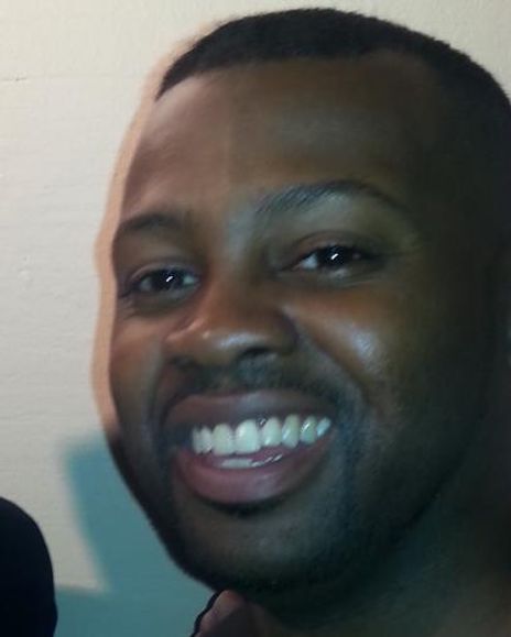 LAMAR GILES Headshot