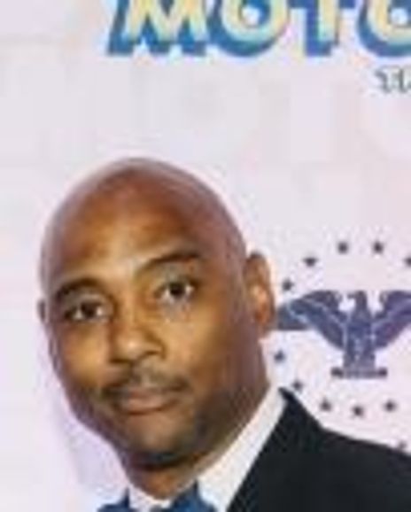 Theron Smith Headshot