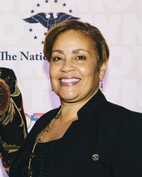 Dolly Turner Headshot