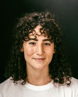 Sarah Parker Headshot