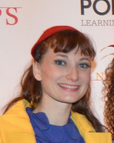 Amanda Treiber Headshot