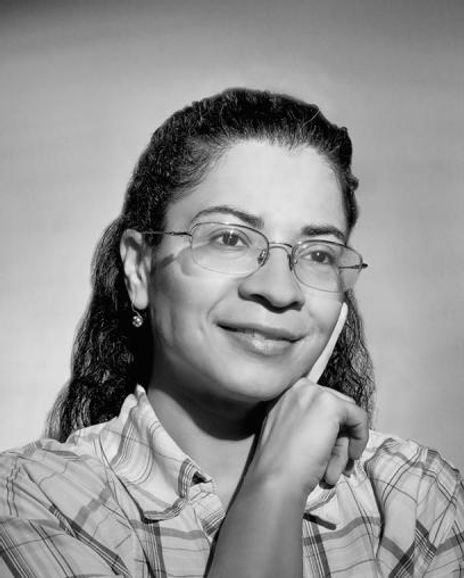 Cynthia Ponce Headshot